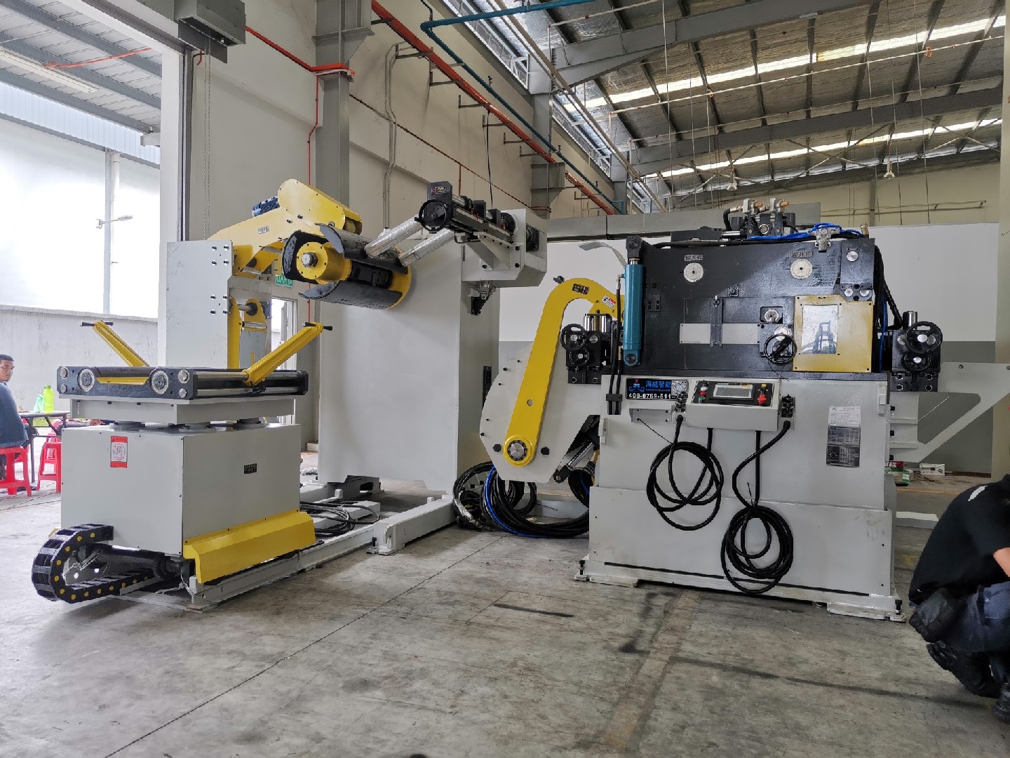 汽车行业6.0mm厚度三合一开卷整平91视频污版免费下载